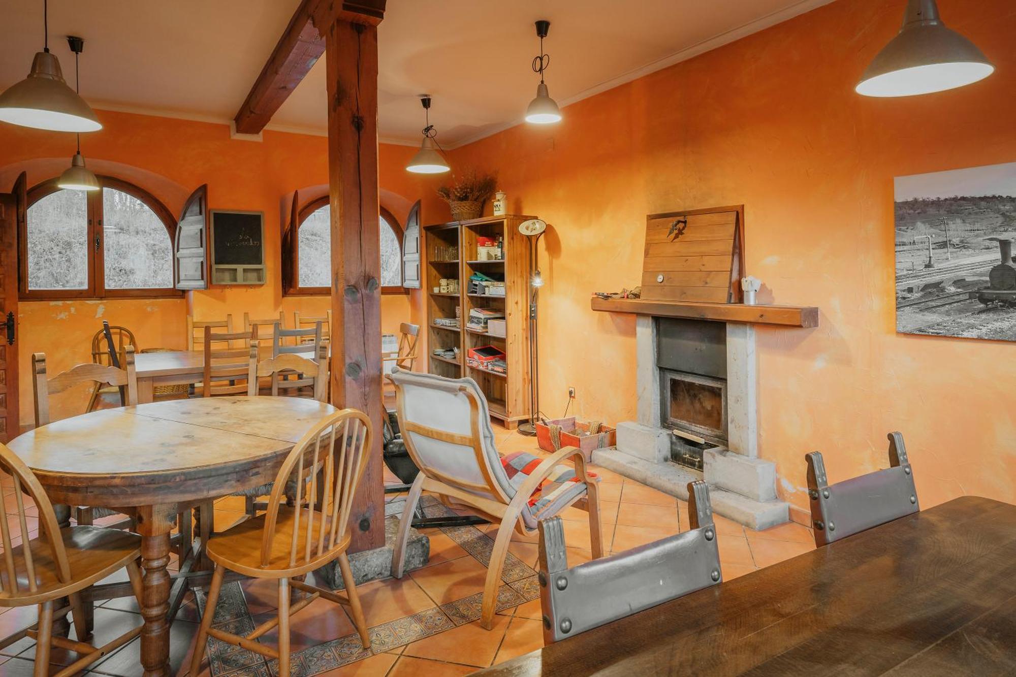 Maison d'hôtes La Estacion De Rabanera à Rabanera del Pinar Extérieur photo
