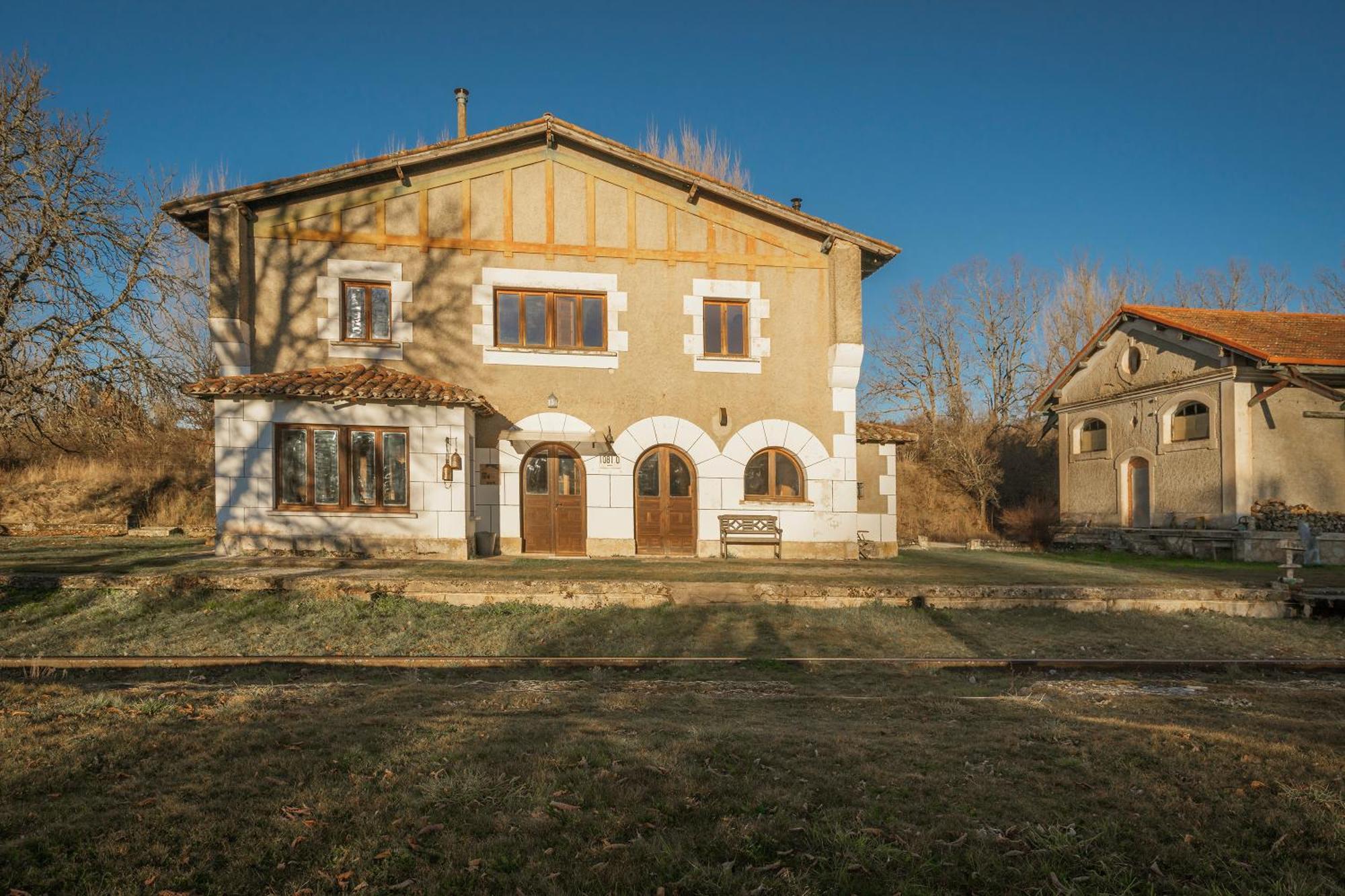 Maison d'hôtes La Estacion De Rabanera à Rabanera del Pinar Extérieur photo