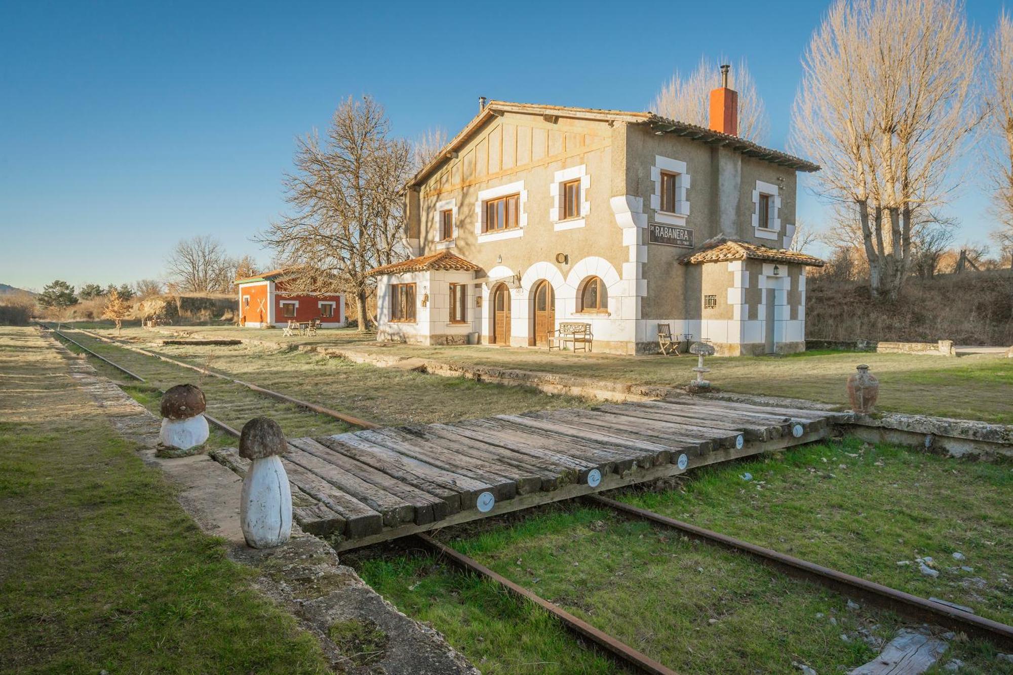 Maison d'hôtes La Estacion De Rabanera à Rabanera del Pinar Extérieur photo